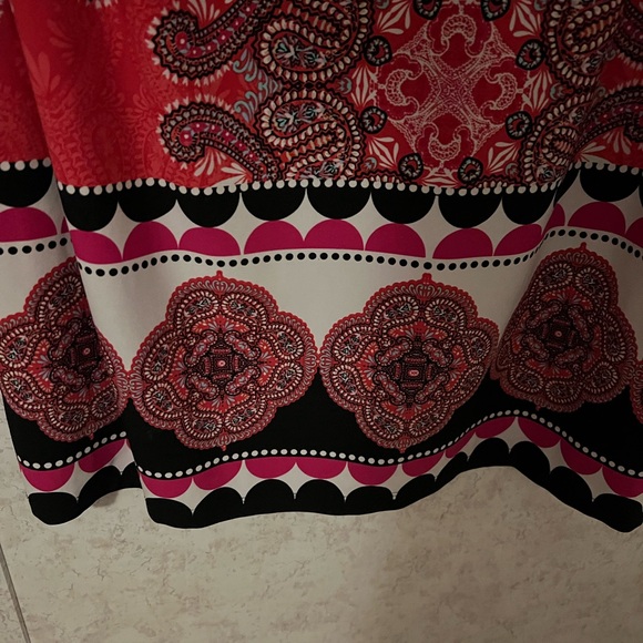Chico's Red and Black Paisley Long Sleeve Dress - Picture 4 of 4